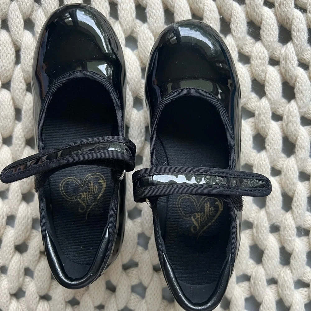 Stelle girls tap shoes size 12 little kids lightly worn